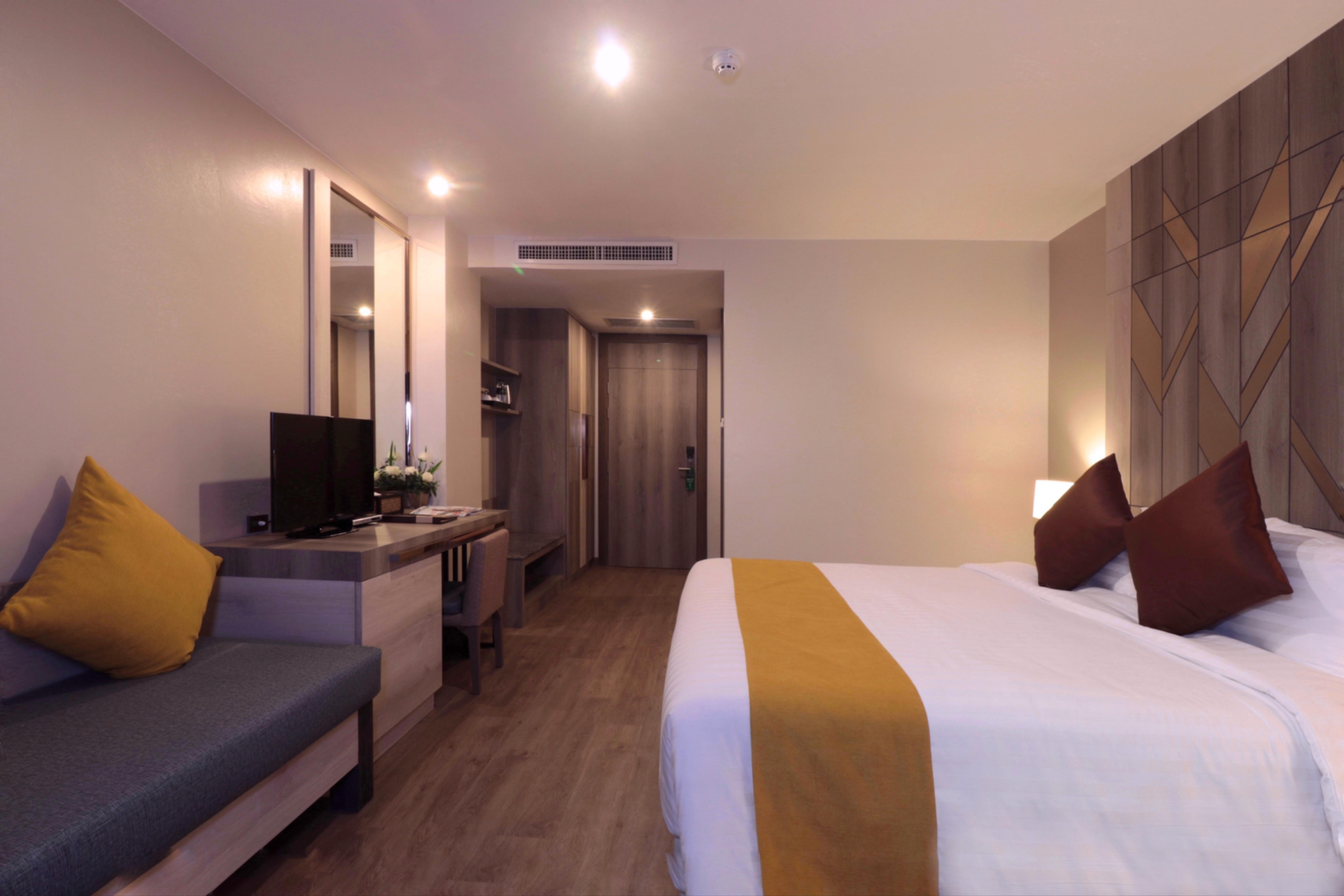 Andakira Hotel - Sha Extra Plus Patong Exterior foto