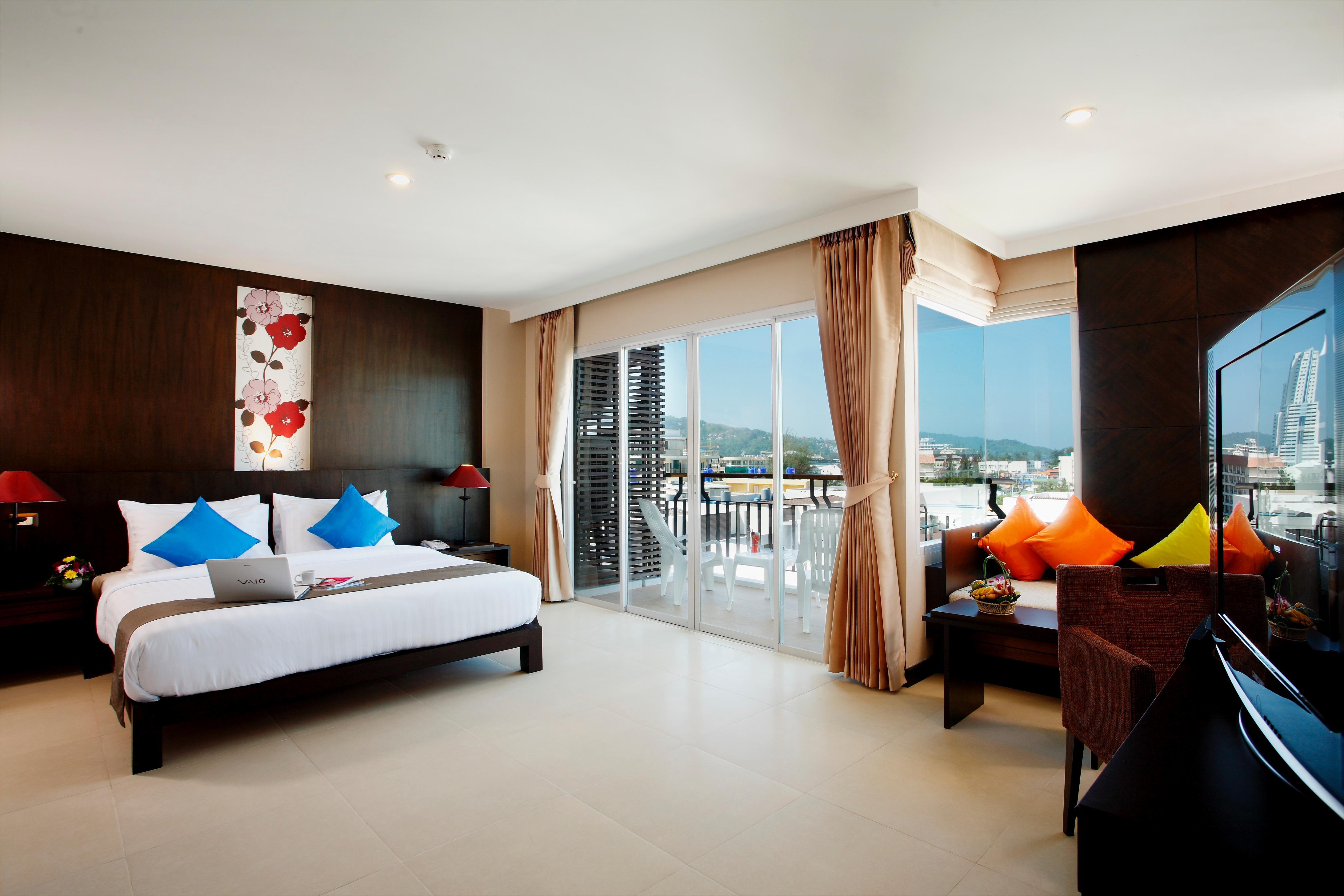 Andakira Hotel - Sha Extra Plus Patong Exterior foto
