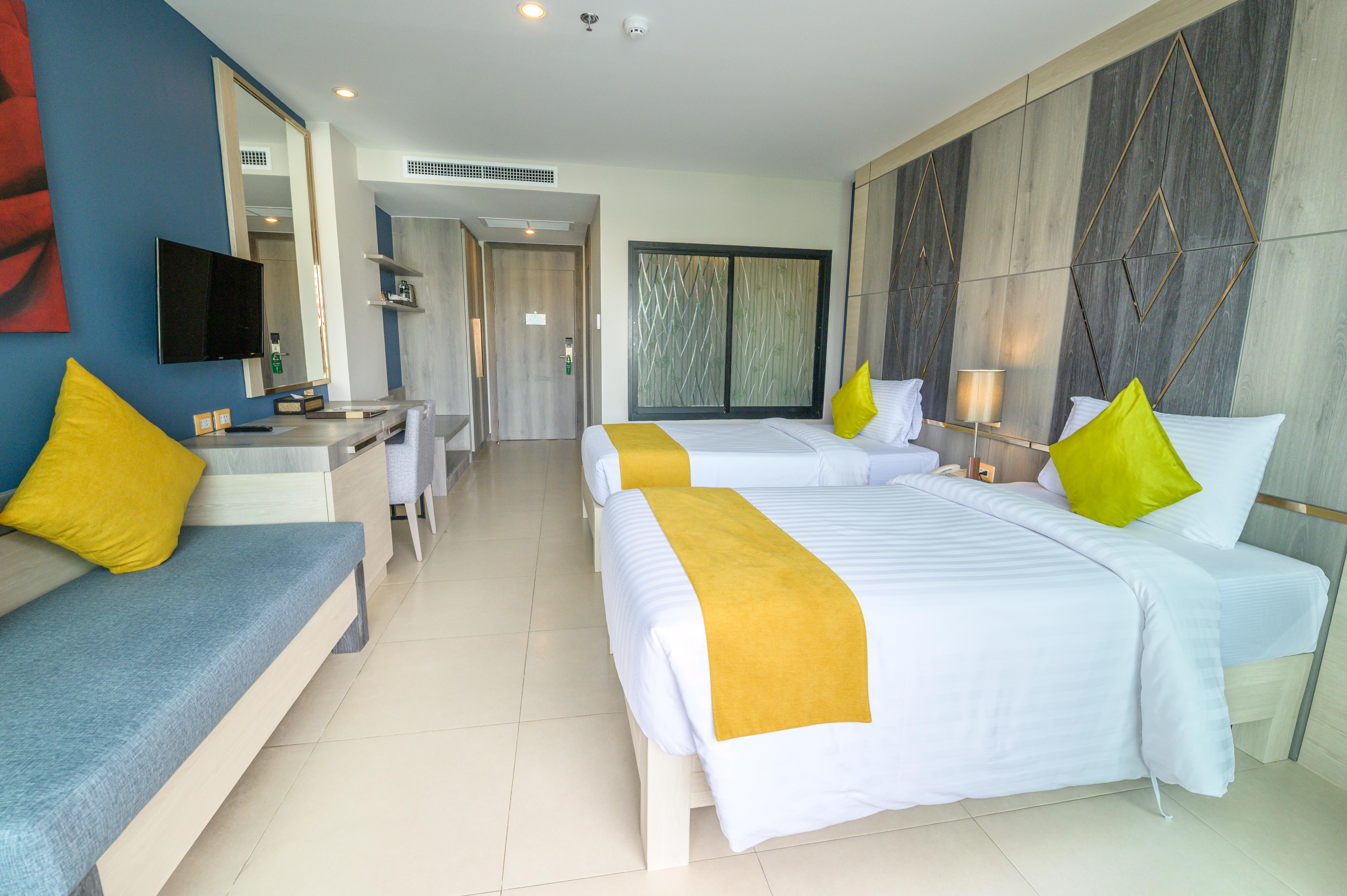 Andakira Hotel - Sha Extra Plus Patong Exterior foto
